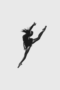 Dancers are prone to hip pain at some point.